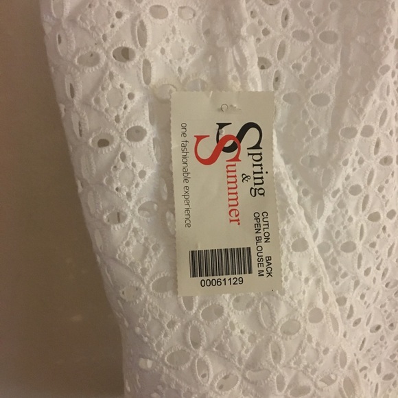 NWT Spring & Summer cutlon eyelet blouse size M - Picture 7 of 8